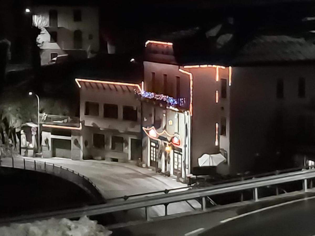 Locanda Marconi Hotel Craveggia Bagian luar foto